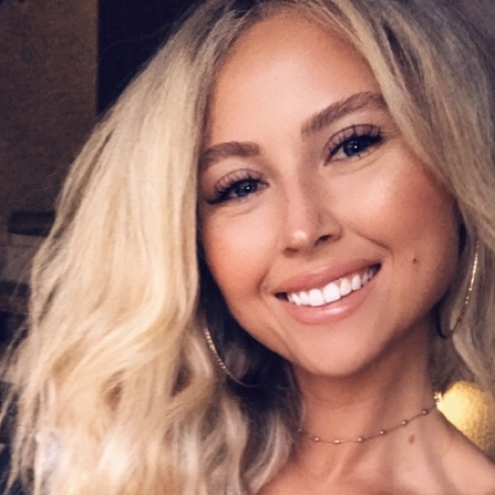 Meet your Posher, Taylor